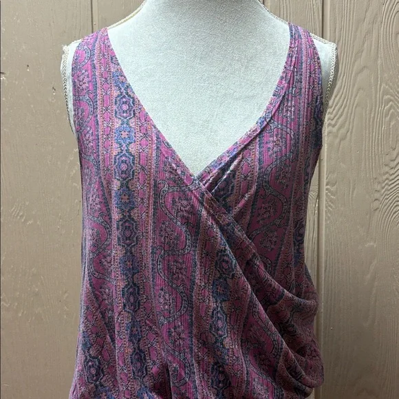 We The Free Twisted Top NWT - Picture 2 of 11